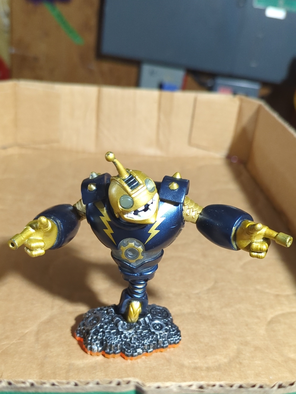 Skylanders Giants Legendary Bouncer